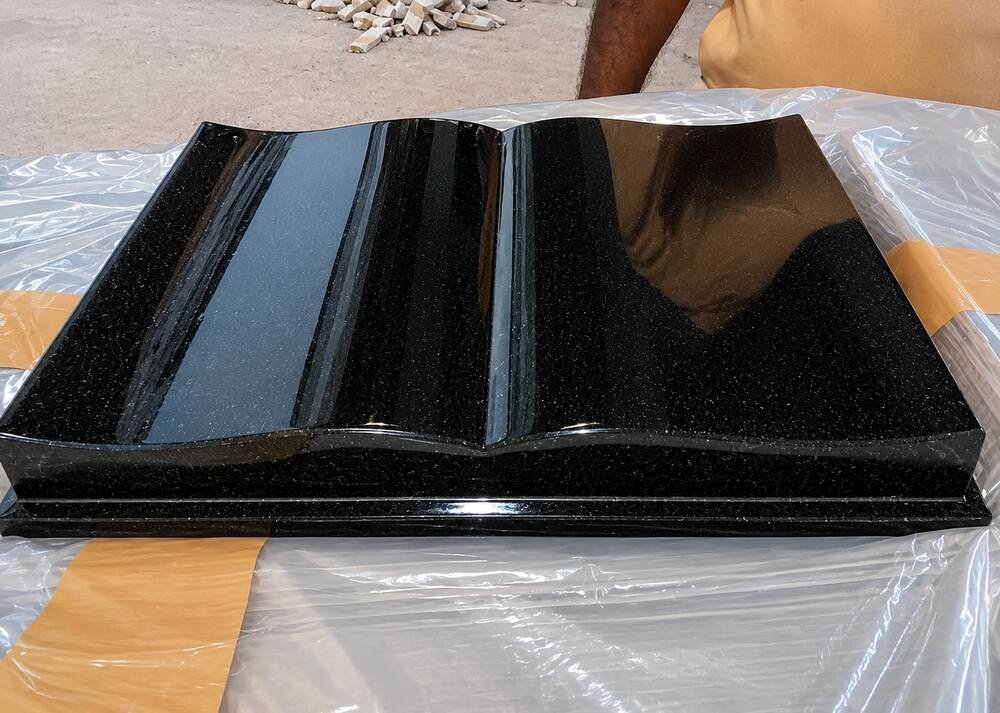Granite Monuments Manufacturing and Trading